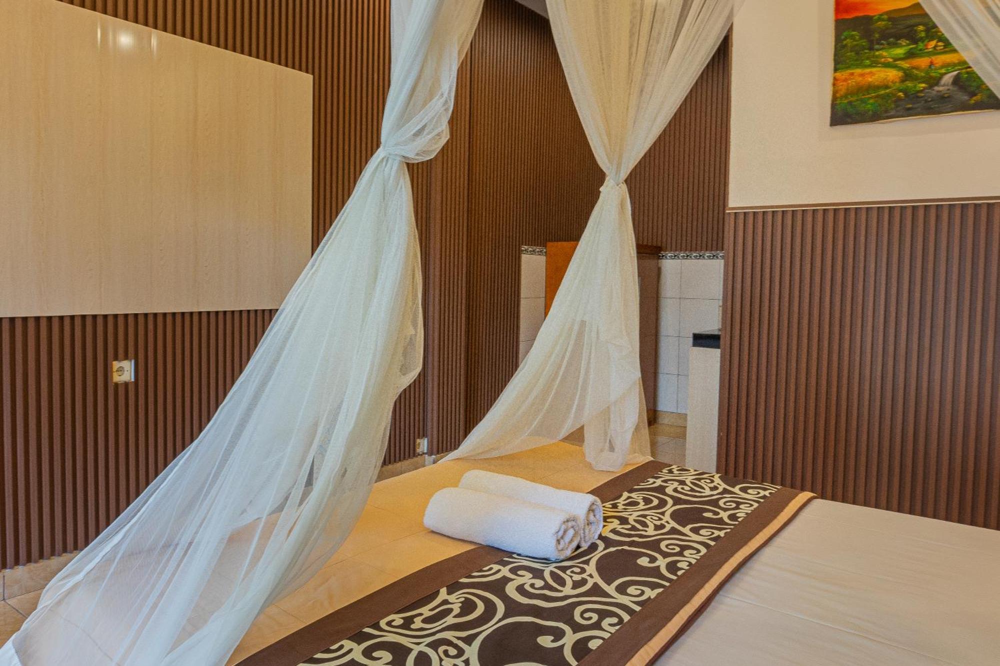 Artha Dewata Home Stay Ubud Exteriör bild